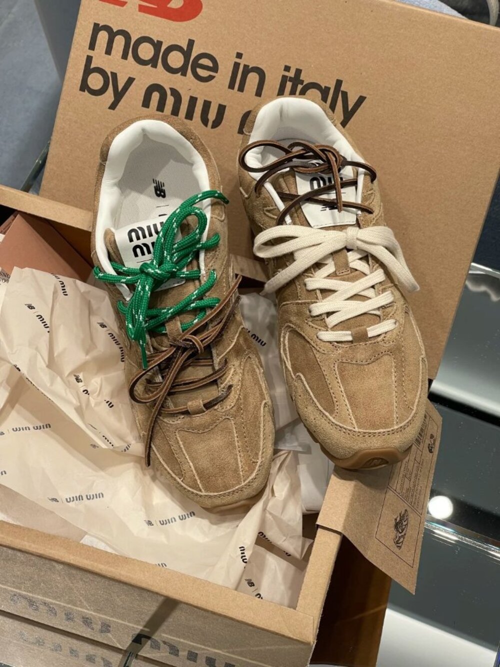 Authentic New Balance X Miu Miu 530  Sneakers